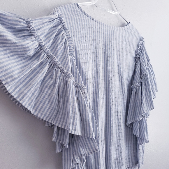 Anthropologie Pilcro Sybil Ruffle Teir Sleeve Blouse - Picture 4 of 8